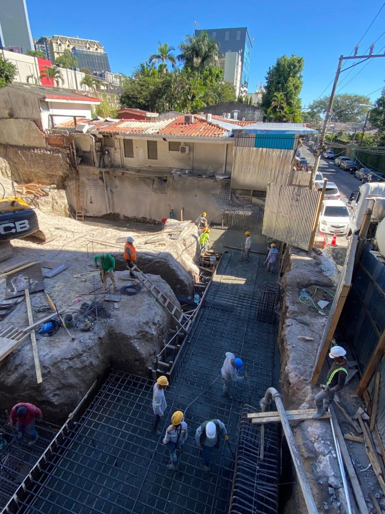 TRABAJOS EN INFINITY